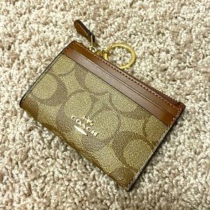 NEW Coach Mini Skinny ID Case Monogram Signature Card Case Wallet Keychain